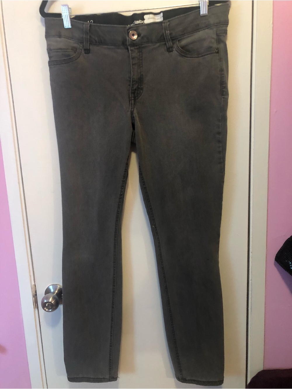 Liz Claiborne Charcoal Skinny Jeans